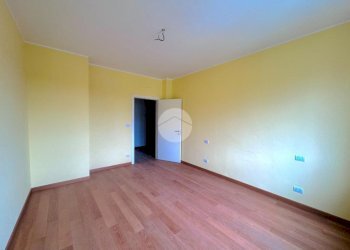 Three-room apartment Via Umberto I, Carignano - photo 4