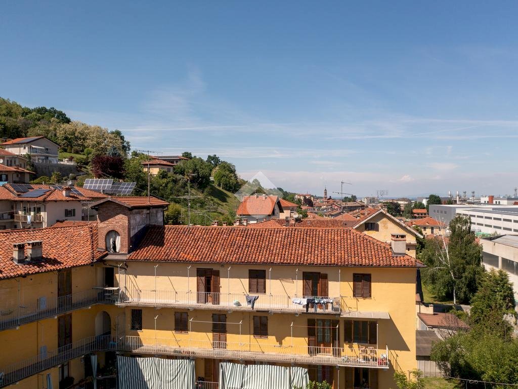 Four-room apartment Via Drago, hamlet Villanovetta, Verzuolo - photo 1