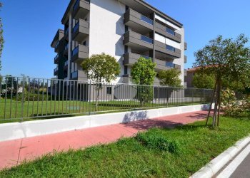 Three-room apartment Via Fanin, Sedriano - photo 4
