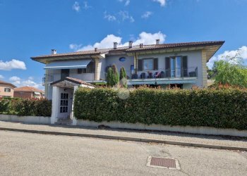 Trilocale Via mons. bugnano, Villafranca d'Asti - foto 1