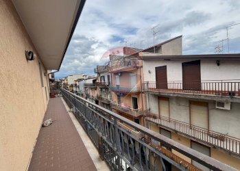 Balcone - Appartamento Via Bruno Buozzi
 
35, Misterbianco - foto 2