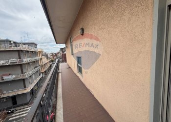 Balcone - Appartamento Via Bruno Buozzi
 
35, Misterbianco - foto 20