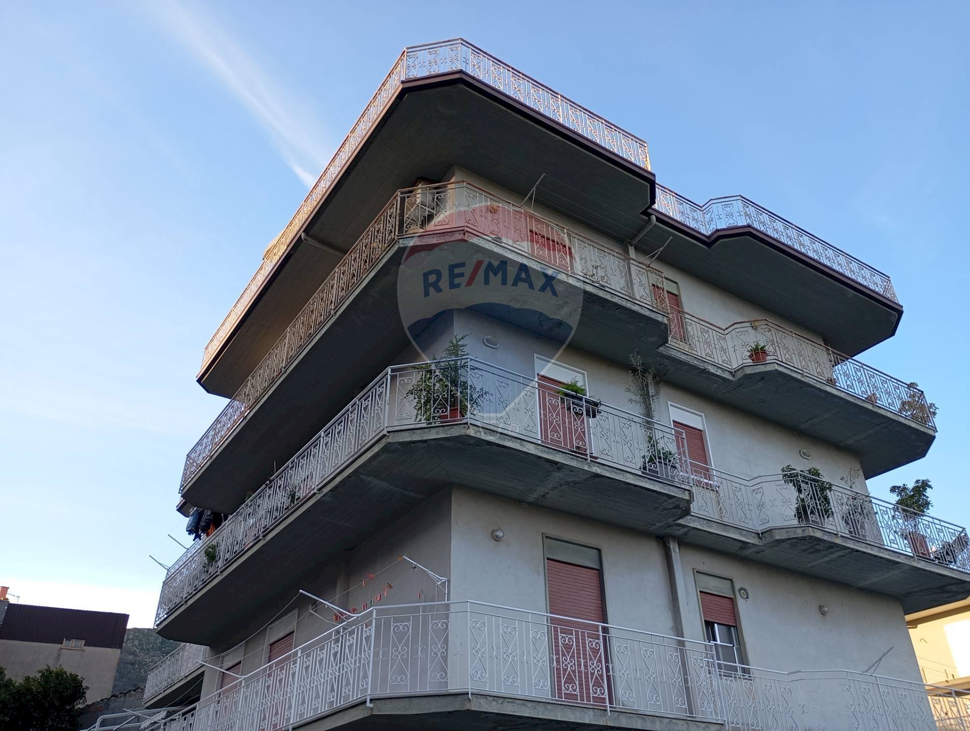 Edificio all\'aperto - Appartamento via oberdan, Francavilla di Sicilia - foto 1