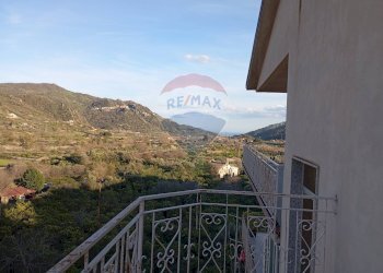Balcone - Appartamento via oberdan, Francavilla di Sicilia - foto 8