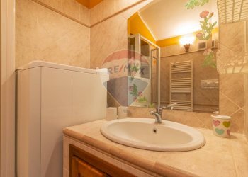 Bagno - Trilocale Via Guglielmo Marconi
 
19, Ischia di Castro - foto 19