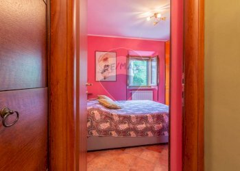 Camera / camera da letto - Trilocale Via Guglielmo Marconi
 
19, Ischia di Castro - foto 27