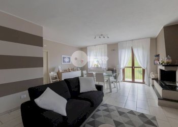 Foto 14 - Quadrilocale Via Gremone
 
18, Polaveno - foto 14