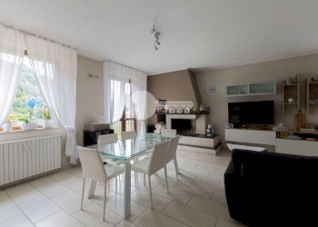 Foto 19 - Quadrilocale Via Gremone
 
18, Polaveno - foto 19