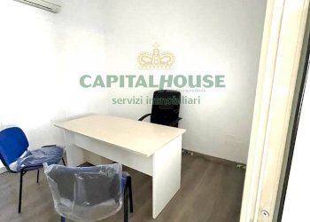 Foto 21 - Locale Commerciale zona supermercato Decò, Santa Maria Capua Vetere - foto 21