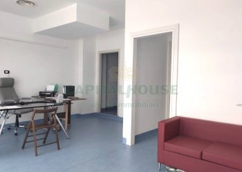 Foto 3 - Locale Commerciale zona supermercato Decò, Santa Maria Capua Vetere - foto 3