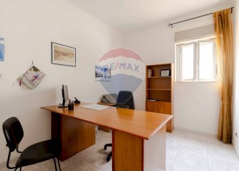 Ufficio - Trilocale Via Santoro
 
1, Martina Franca - foto 5