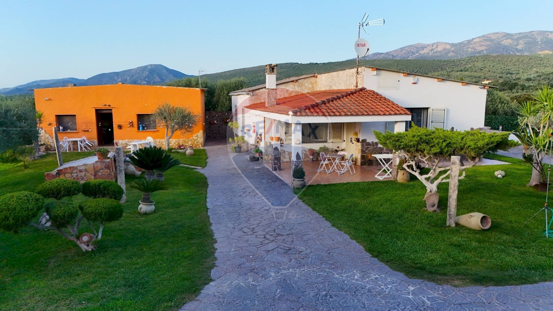 Casa all\'aperto - Casa indipendente Strada Comunale De Is Montis, Dolianova - foto 1