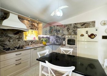 Cucina - Casa indipendente Strada Comunale De Is Montis, Dolianova - foto 10