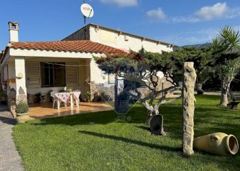 Casa all\'aperto - Casa indipendente Strada Comunale De Is Montis, Dolianova - foto 25