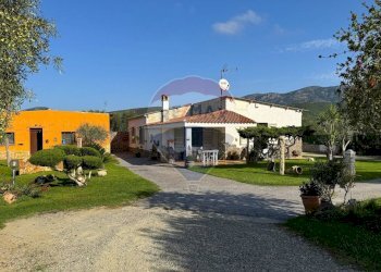 Casa all\'aperto - Casa indipendente Strada Comunale De Is Montis, Dolianova - foto 27