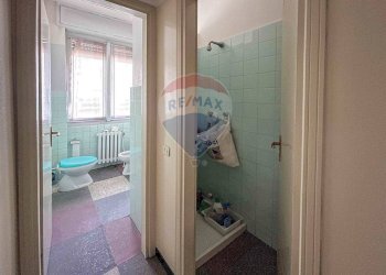 bagno - Commercial Premises Vittorio Veneto
 
15, Trezzo sull'Adda - photo 10