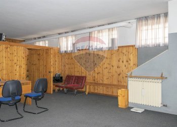 Non correlato - Commercial Premises Vittorio Veneto
 
15, Trezzo sull'Adda - photo 18