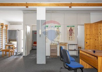 camera - Commercial Premises Vittorio Veneto
 
15, Trezzo sull'Adda - photo 22