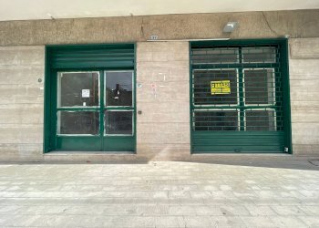 Foto 5 - Negozio VIA CAMPOLUNGO
25/27, Maddaloni - foto 5