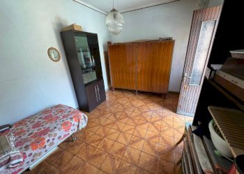 Camera da letto - Villa via Camillo Benso di Cavour, 30, Cairate - foto 11