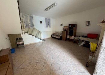 Magazzino - Villa via Camillo Benso di Cavour, 30, Cairate - foto 26