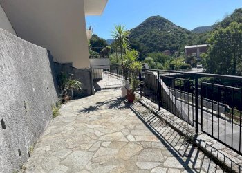Four-room apartment Via Arvigo, Sant'Olcese - photo 13