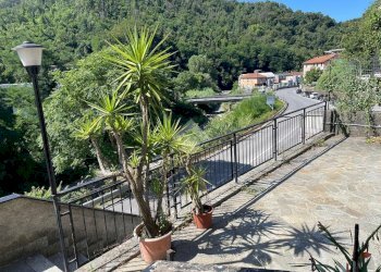 Four-room apartment Via Arvigo, Sant'Olcese - photo 14
