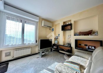 Quadrilocale Via Giuseppe Ungaretti, Genova (zona Pegli) - foto 8