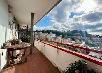 Quadrilocale Via Giuseppe Ungaretti, Genova (zona Pegli) - foto 2