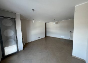 Trilocale Corso canale, 18/1, Alba - foto 7