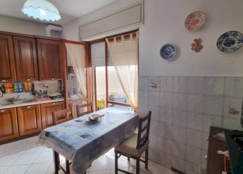 Cucina - Appartamento viale Guglielmo Marconi, 74, Gattinara - foto 12