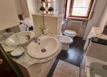 Bagno - Appartamento viale Guglielmo Marconi, 74, Gattinara - foto 28