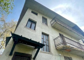 Facciata - Rustic via Giacolotti, Montaldo di Mondovì - photo 2