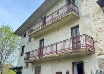 Facciata - Rustic via Giacolotti, Montaldo di Mondovì - photo 3