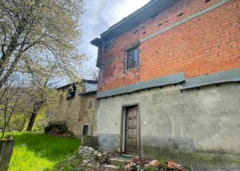 Facciata - Rustic via Giacolotti, Montaldo di Mondovì - photo 4