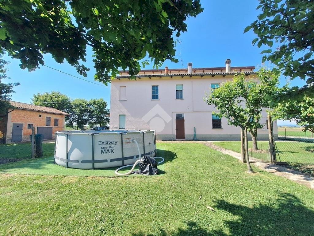 Villa Via comastri, Medicina - foto 3