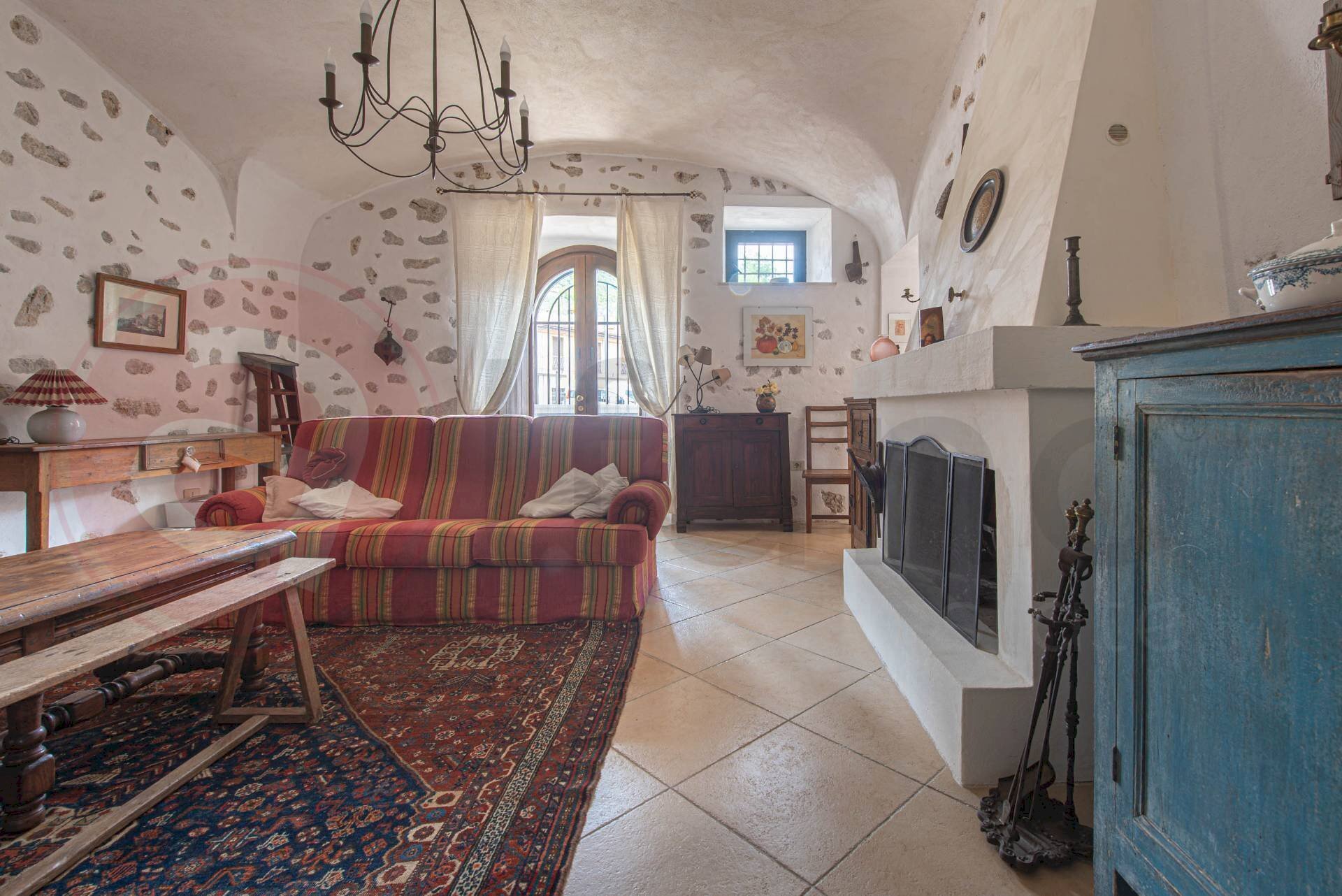 Foto 1 - Stabile - Palazzo Piazza Margherita
 
snc, Colfelice - foto 1