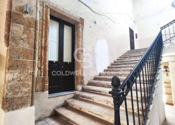 Foto 2 - Bilocale Via Duomo
 
72, Taranto - foto 2