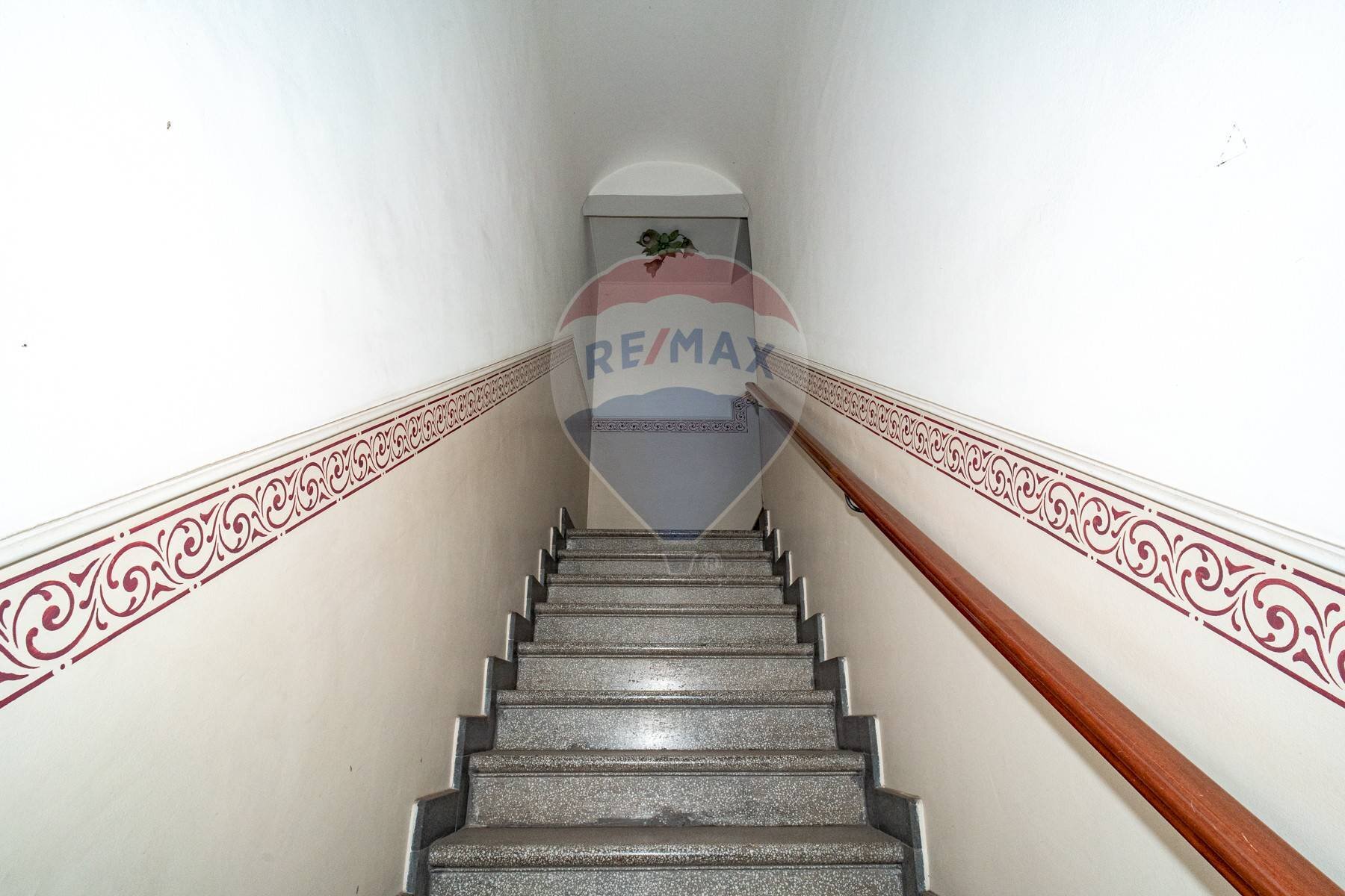 Scale - Casa semi indipendente Via Finocchiaro Aprile
 
46, Giarre - foto 3