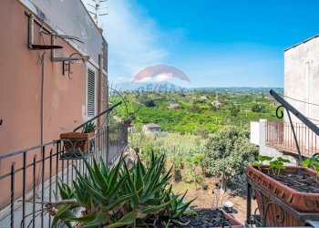 Balcone - Casa semi indipendente Via Finocchiaro Aprile
 
46, Giarre - foto 12