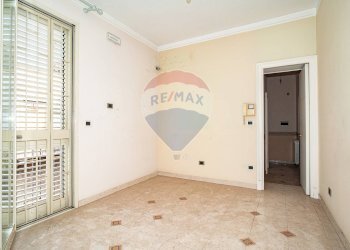 Stanza vuota - Casa semi indipendente Via Finocchiaro Aprile
 
46, Giarre - foto 16