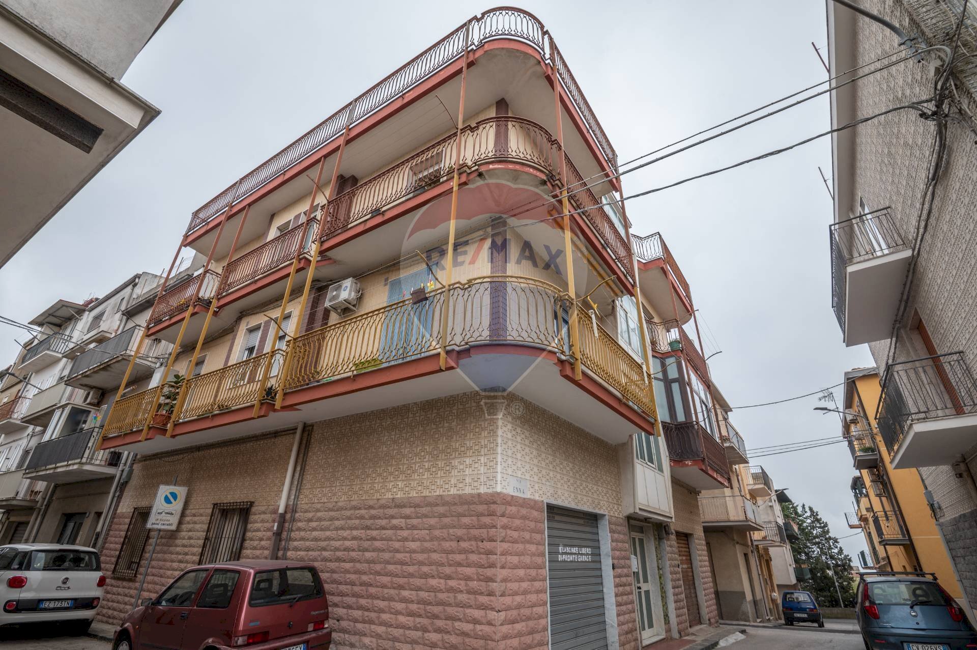 Edificio all\'aperto - Quadrilocale Via Enna
10, Caltagirone - foto 3