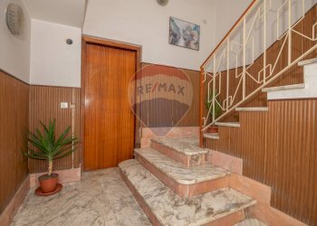 Ricezione / Lobby - Quadrilocale Via Enna
 
10, Caltagirone - foto 14