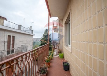 Balcone - Quadrilocale Via Enna
 
10, Caltagirone - foto 16