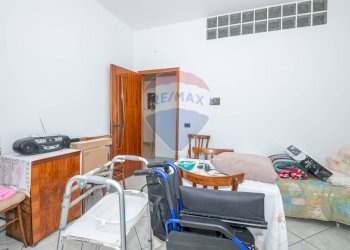 Sala da pranzo - Quadrilocale Via Enna
 
10, Caltagirone - foto 30