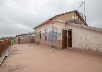Terrazza - Quadrilocale Via Enna
 
10, Caltagirone - foto 38