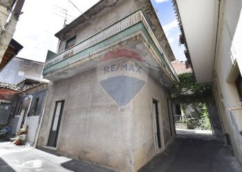 Edificio all\'aperto - Casa indipendente vicolo felice
 
18, Paterno - foto 1