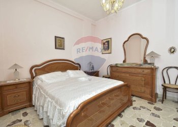 Camera / camera da letto - Casa indipendente vicolo felice
 
18, Paterno - foto 20