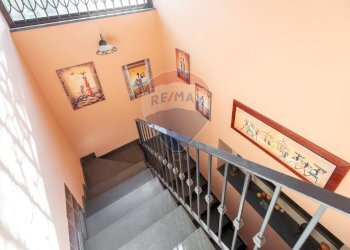 Scale - Villa Viagrande - foto 53