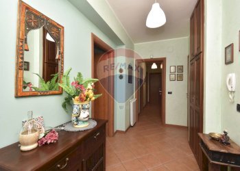 Hall / corridoio - Villa Viagrande - foto 20